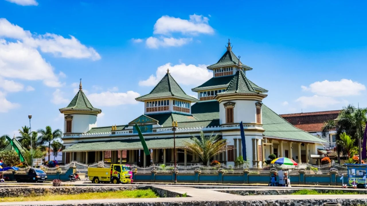 Travel Tasikmalaya BRebes Murah